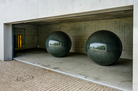 Naoshima Art Museum in Japan. BCT-Touristik Kunstreise zur Trienalle.