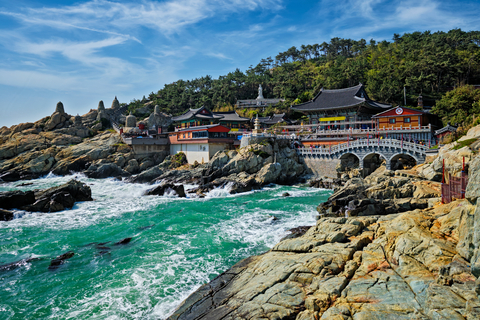 Yonggunsa Tempel in Busan  auf der Südkorea Intensiv Reise der BCT-Touristik.