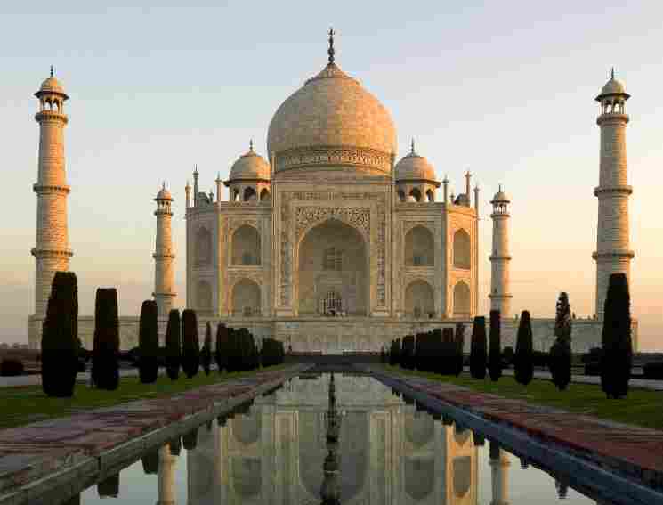 Weltberühmtes Taj Mahal Mausoleum in Indien